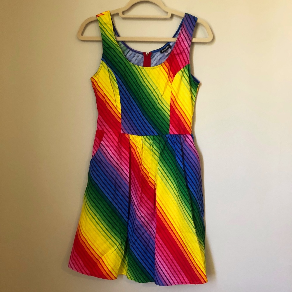 🌈 Retrolicious Rainbow Skater Dress Size Medium
